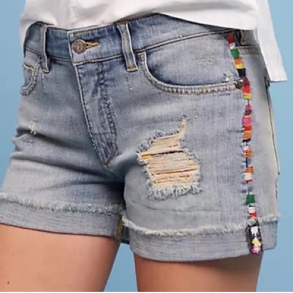 Anthropologie Pilcro Hyphen High-Rise Embroidered
Shorts Size 26 - Picture 1 of 17